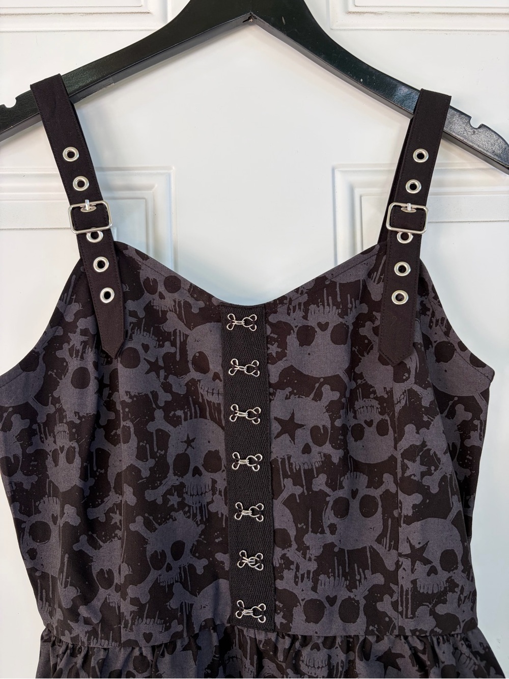 Hot Topic Black & Grey Skull Grommet Strap Mini Dress - Picture 3 of 9